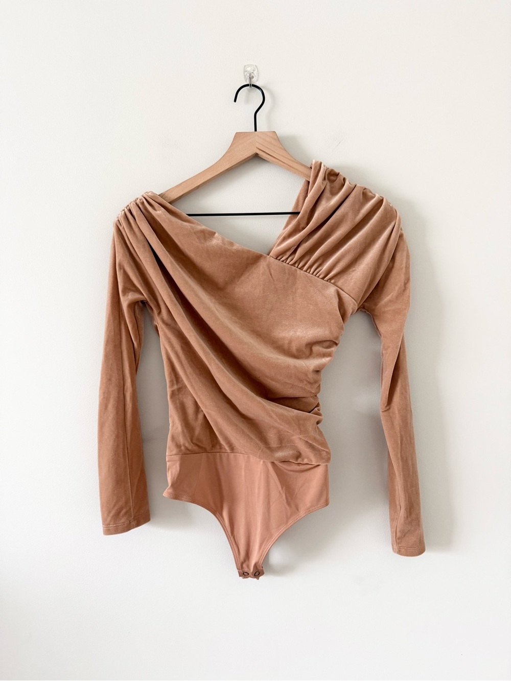 Express Body Contour Asymmetrical Velvet Bodysuit in Tan Size S